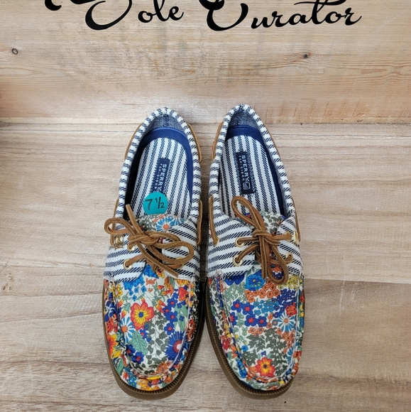 🆕️ Wmns Sperry Floral Liberty Boat Shoes - Picture 3 of 6